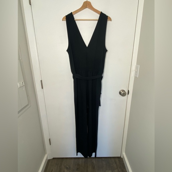 NWT Caralyn Mirand Sleeveless Wrap Jumpsuit, Size L - Picture 4 of 4